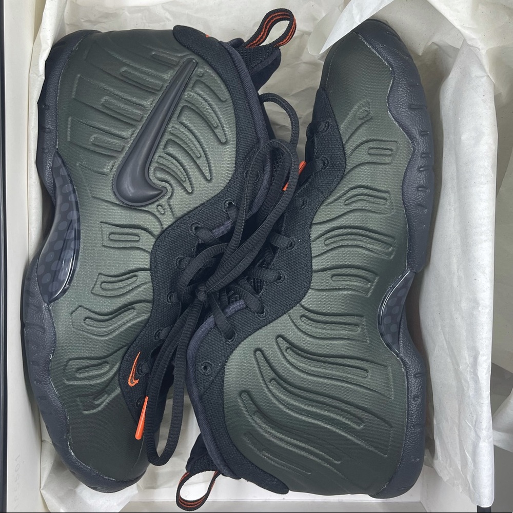 Nike Little Foamposite Kids 5.5